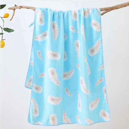 Kashful Printed Microfiber Absorbent Shower Bathing Towel এর ছবি