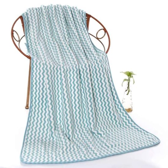 Microfiber Zigzag Pattern Bathing Towel এর ছবি