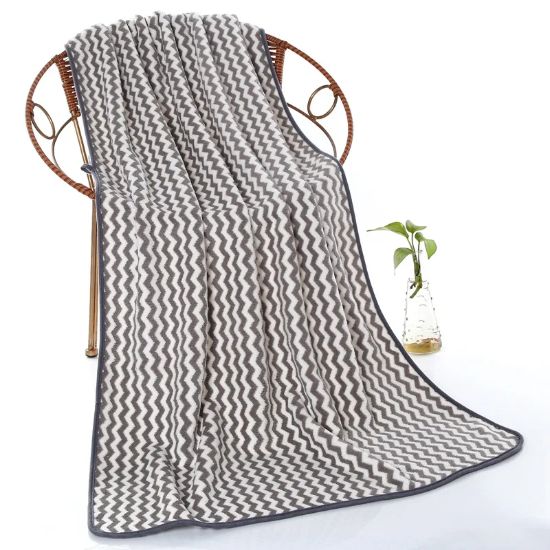 Microfiber Zigzag Pattern Bathing Towel এর ছবি
