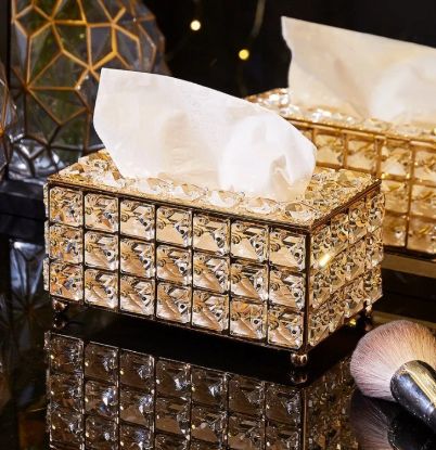 Crystal Tissue Box এর ছবি